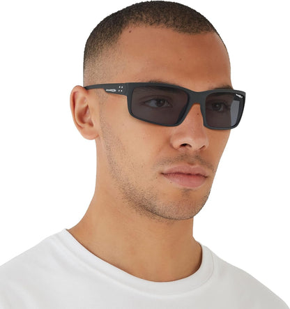 ARNETTE Men's AN4242 01/81 62mm Fastball 2.0 Rectangular Polarized Sunglasses